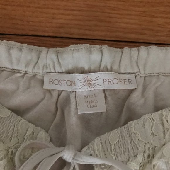 Boston Proper Flare Sleeve Lace Top - Size L - Picture 2 of 3